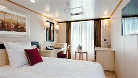 Queen Elizabeth Cabins Staterooms And Suite Pictures Cunard Line Queen