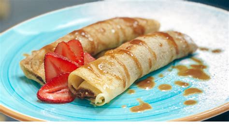 Panqueques De Dulce De Leche Con Salsa De Caramelo Cucinare