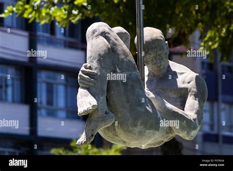 Monumento Tortura Nunca Mais LIBRAIN