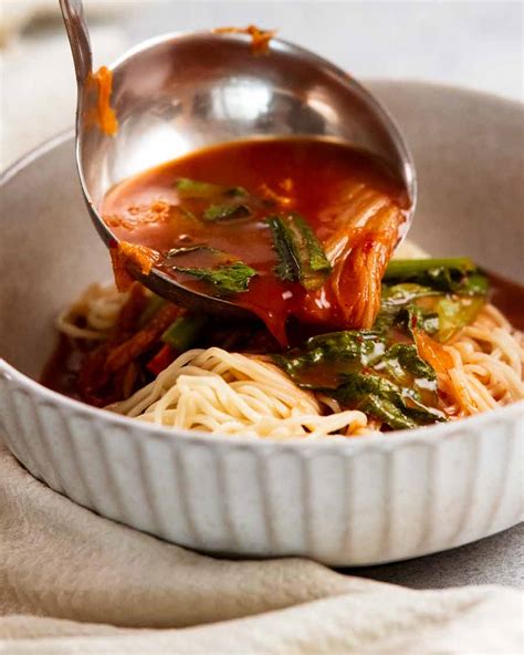 15 Minute Spicy Korean Noodle Soup Nubeed