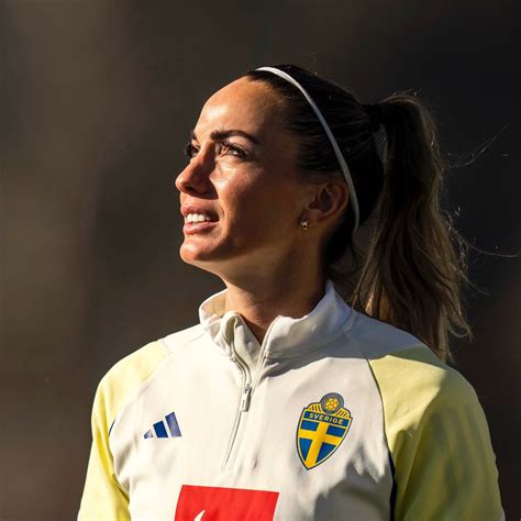 Kosovare Asllani On Twitter