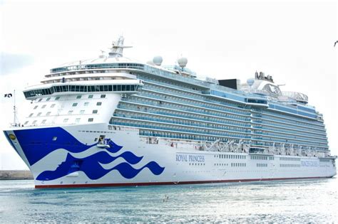 Royal Princess Emerges From Drydock With New Livery Photos