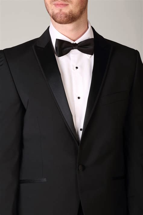 Peak Lapel Tuxedo With Trimmed Edge Tom Murphy S Formal And Menswear