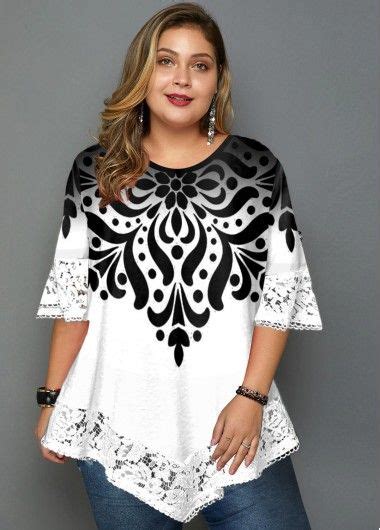 Lace Panel Asymmetric Hem Printed Plus Size T Shirt Plus Size Outfits