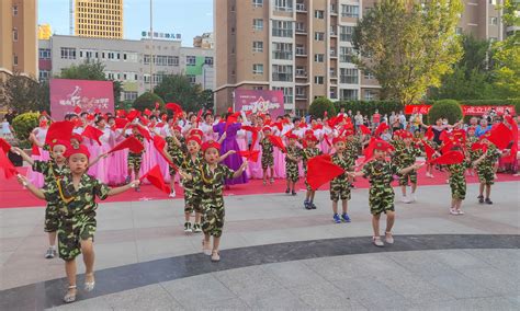 石河子市东城街道52社区举办“唱响红歌颂党恩 喜迎二十大”文艺汇演 八师 师团新闻 胡杨网2022 兵团胡杨网 新疆兵团新闻门户