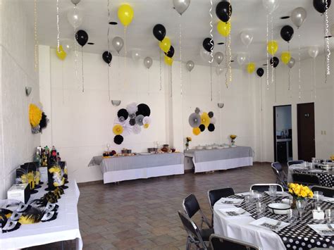 Compartir 72 imagen decoracion en amarillo y blanco para cumpleaños