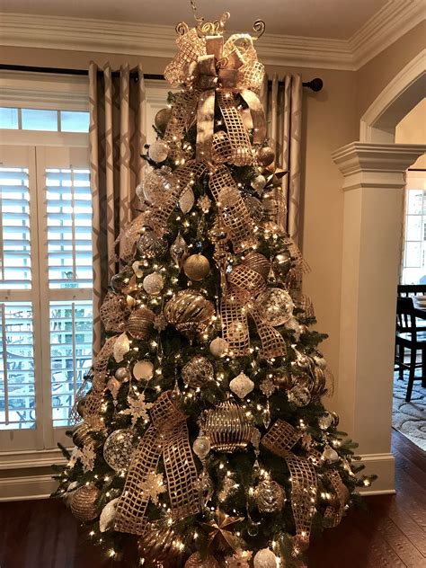 Tucker Christmas 2017 Elegant Christmas Trees Gold Christmas Tree