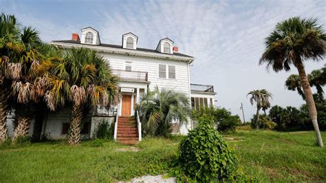 A Walk Around Historic Butler Island In Darien Georgia