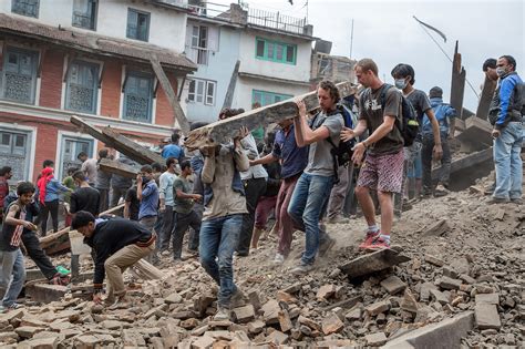 Il Terremoto In Nepal In Foto Il Post