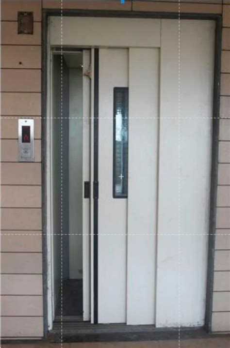 Swing Door Passenger Lift With Machine Room Maximum Speed 1 5 M S At