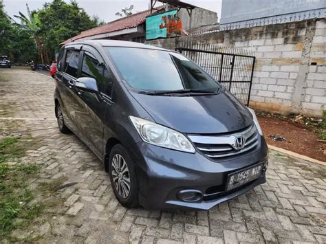 Honda Freed Psd At Facelift Mobil Bekas