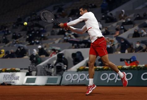 Djokovic Y Tsitsipas Avanzan En Roland Garros Donde Naufraga