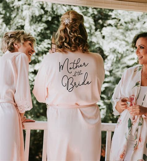 Mother of the Bride Gifts: What to Buy & When to Give Them