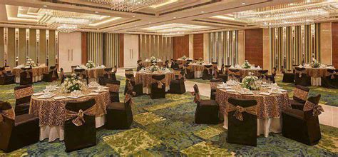 Luxury 5 Star Business Hotels In Bangalore Hotel Royal Orchid