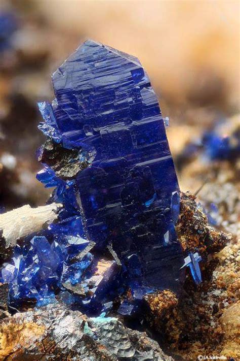 Nigerian Crystals Gems And Rocks Major Crystals And Gemstones In