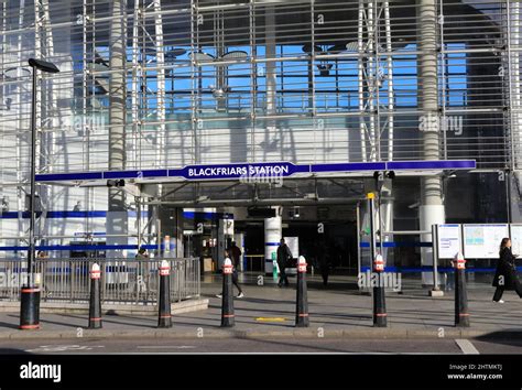 Blackfriars Mainline And Tube Station In London Uk Stock Photo Alamy