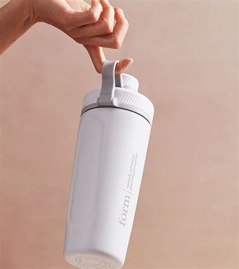 Form Insulated Stainless Steel Shaker Form Nutrition