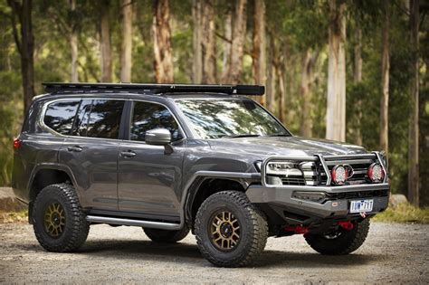 Front Bumper ARB Summit MKII Bull Bars Overland Expo