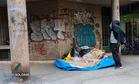 La cantidad de personas en situación de calle creció un 30 en Rosario