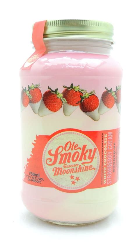 Ole Smoky White Chocolate Strawberry Cream Moonshine