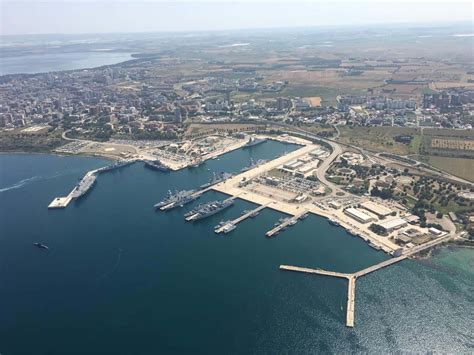 CELEBRATA A TARANTO LA GIORNATA DELLA MARINA MILITARE 2019 Airholic It