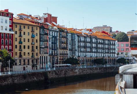 Best Free Walking Tours In Bilbao