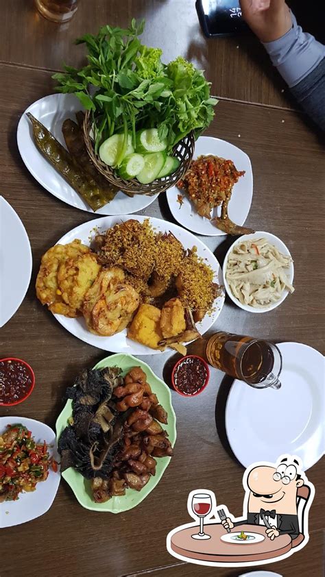 Warung Nasi Khas Sunda Asli Laksana Cabang Soekarno Hatta