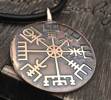 Vegvisir Pendant Viking Sunstone Compass Norse Nordic Etsy