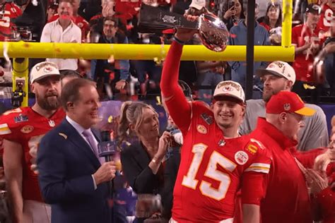 I Give God The Glory—patrick Mahomes And The Kansas City Chiefs Thank