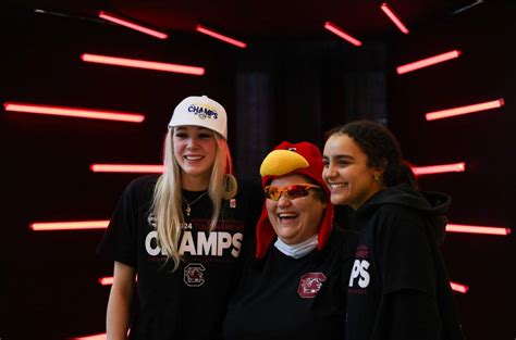 March Madness Is Here No 1 South Carolina WBB Learns NCAA Tournament