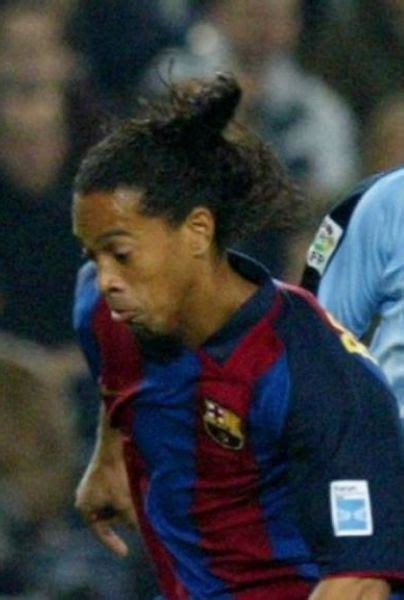 A Un Jugador Le Ofrecieron 500 Mil Para Sacar A Ronaldinho De Un