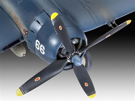 F4U 4 Corsair Revell 03955 Kingshobby