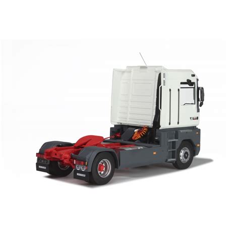 Renault Ae Magnum Blanc Glacier