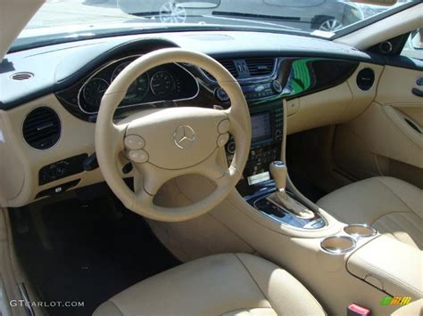 2008 Mercedes-Benz CLS 550 Diamond White Edition interior Photo #46564747 | GTCarLot.com