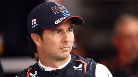 Checo P Rez Fuera De Red Bull Helmut Marko Vuelve A La Carga Contra