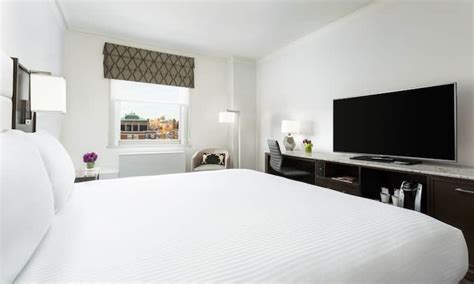 Rooms & Suites | Hilton Boston Park Plaza