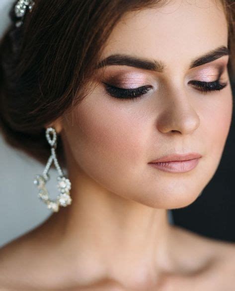 35 Beautiful Bridal Make Up Ideas And Styling Tips Make Up Braut