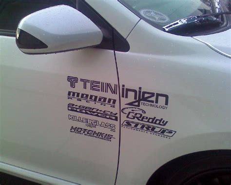 CUSTOM CAR DECALS and CAR STICKERS