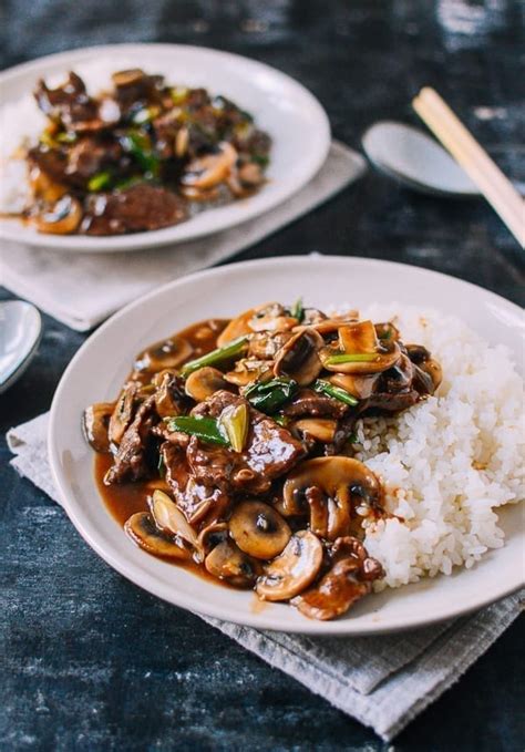 Beef And Mushroom Stir Fry Rice Plate The Woks Of Life