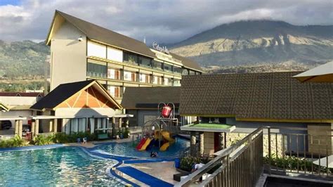 Hotel Dengan View Gunung Di Garut Sarapannya Beragam Dan Ada Kolam Air