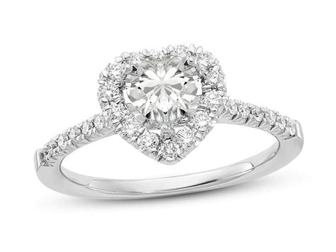 20 Heart Shaped Engagement Rings To Set Your Heart Aflutter