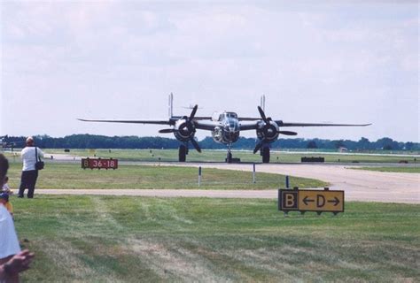 B 25j Mitchell Lady Luck