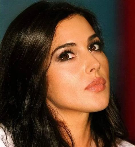 Épinglé par Maxine Viramor sur Monica bellucci en 2024 Beauté des