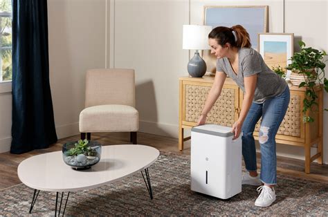 Ge 35 Pint Portable Dehumidifier With Smart Dry White Adhb35lz Best Buy