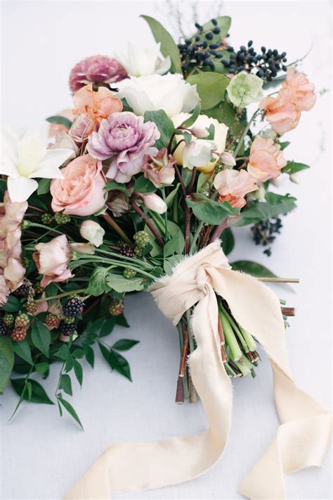 10 Tips For Using Silk Ribbons On Bouquets