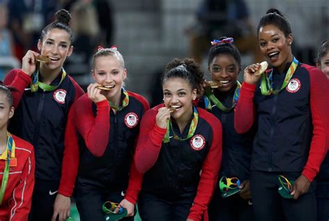 Estados Unidos Logra El Oro En La Gimnasia Art Stica Femenil Por