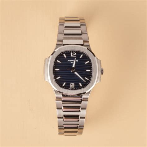 Buy Used Patek Philippe Nautilus A Bob S Watches Sku