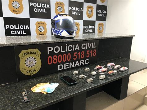 Polícia Civil do RS on Twitter Mulher é presa em flagrante por