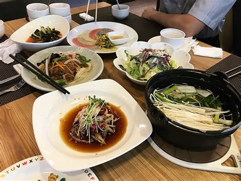 백운한정식 경기 의왕 백운호수 맛집검색 식신