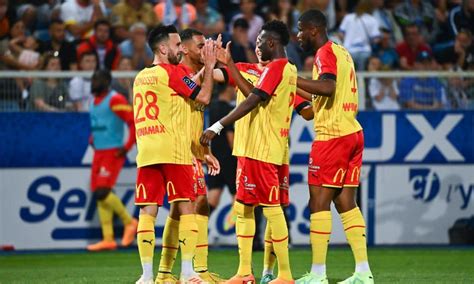 Rc Lens Le Maillot Third Pour La Saison A Fuit